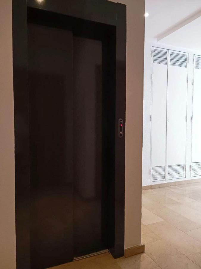 Apartamentos Wayteko Аликанте Екстериор снимка