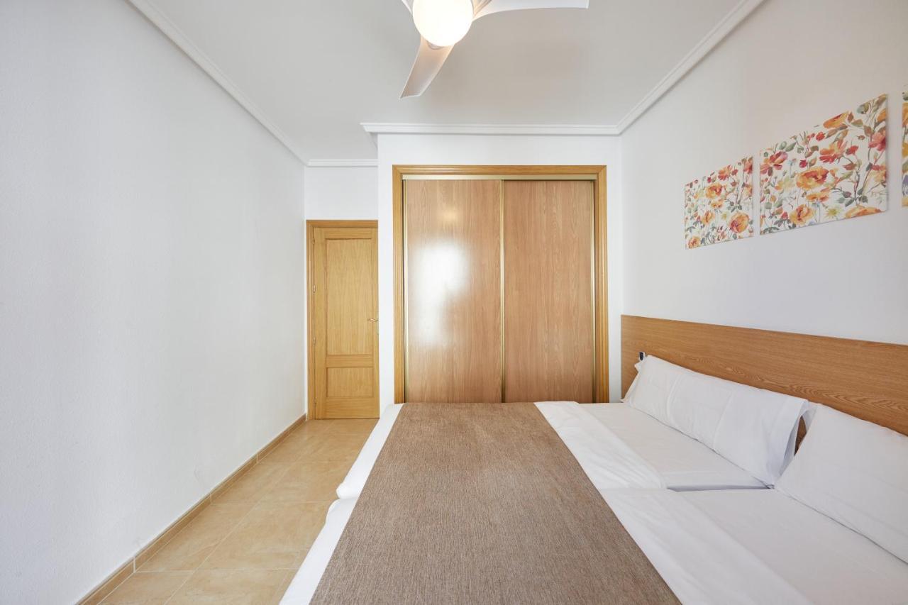 Apartamentos Wayteko Аликанте Екстериор снимка