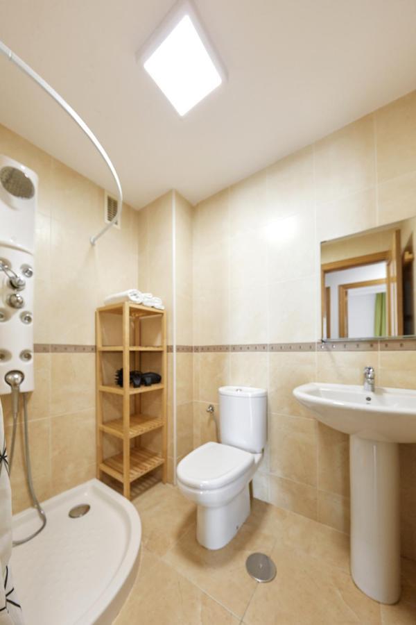 Apartamentos Wayteko Аликанте Екстериор снимка